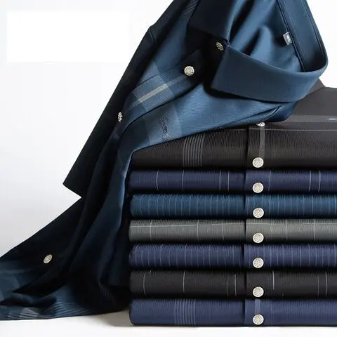 lacoste de qualité 100% avec un design de carreaux 
